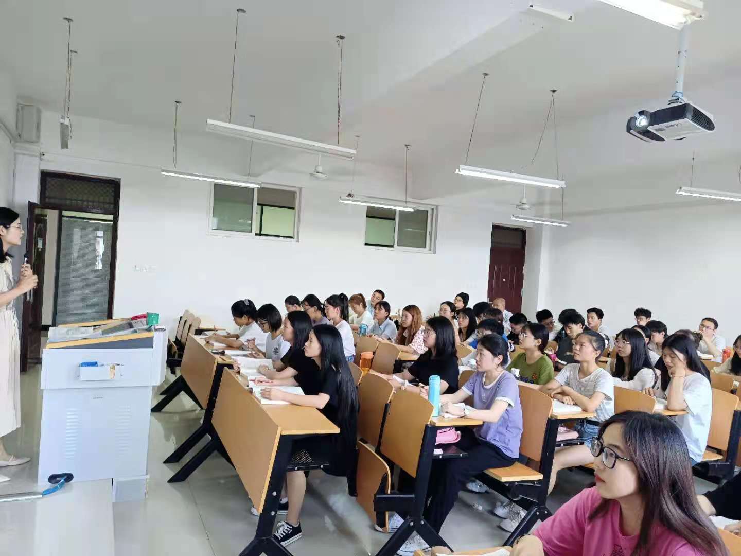 说明: /Users/jiao/Library/Containers/com.tencent.xinWeChat/Data/Library/Application Support/com.tencent.xinWeChat/2.0b4.0.9/340fbd7acde86c3039b63914ff8e0295/Message/MessageTemp/914a95614830a8c2208ca1678c757fcb/Image/7501622456284_.pic.jpg