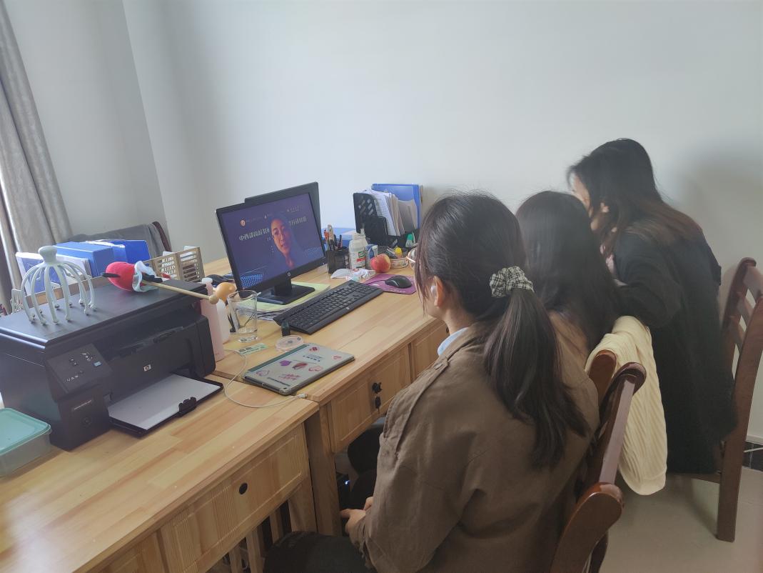 说明: bcae8ae285ef389ea6fd2eae9977829