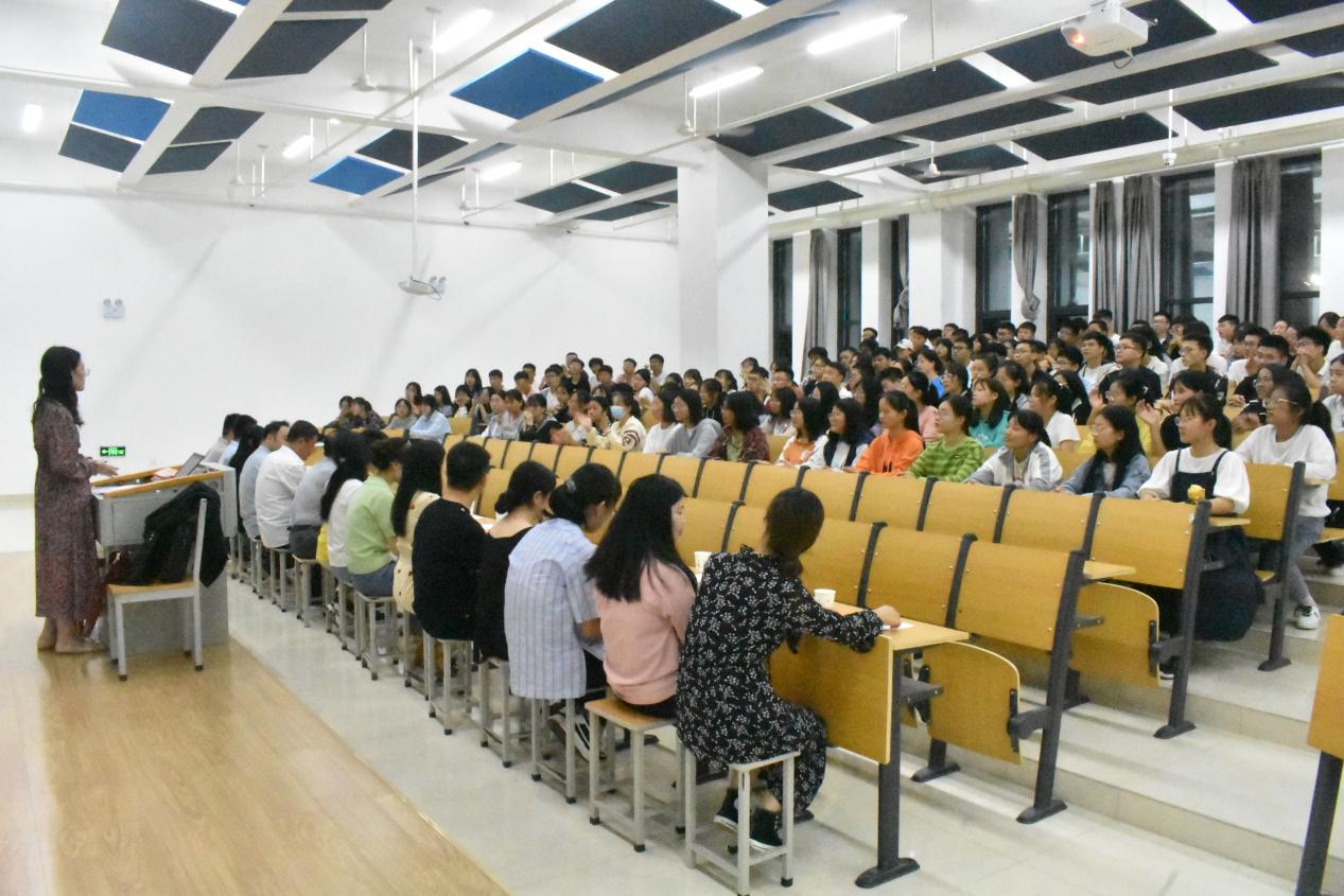 说明: 1632843010646